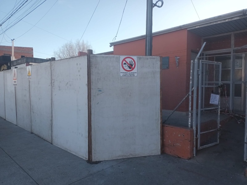 Cierran el Jardn 915 por un desmoronamiento del pozo ciego